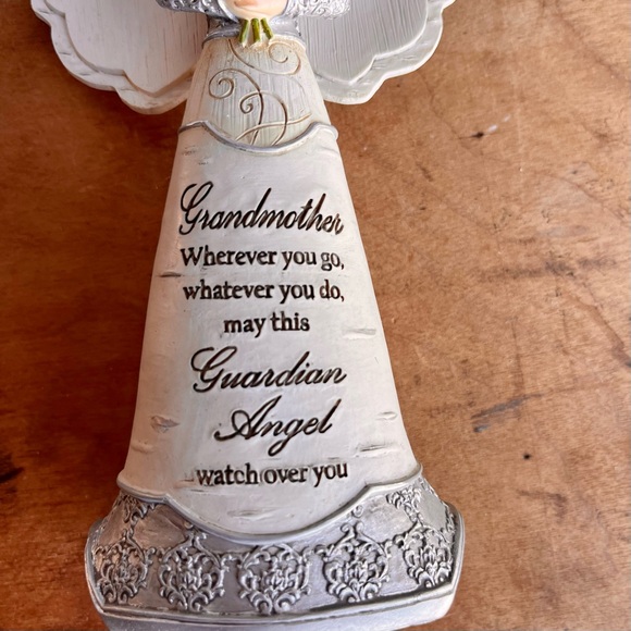 Elements #82405 woodland Grandmother Guardian Angel Figurine - Picture 4 of 6